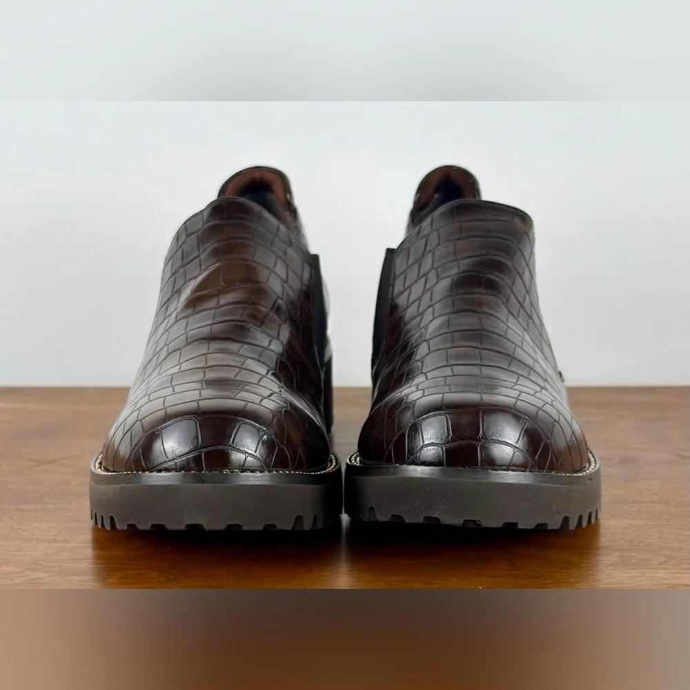 Vaneli Womens 7 Zivana Loafers Brown Leather Crocodile Texture Lug Sole NWOB New